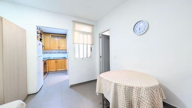2 slaapkamer Flat te koop in Elche / Elx - € 135.000 (Ref: 9893867)