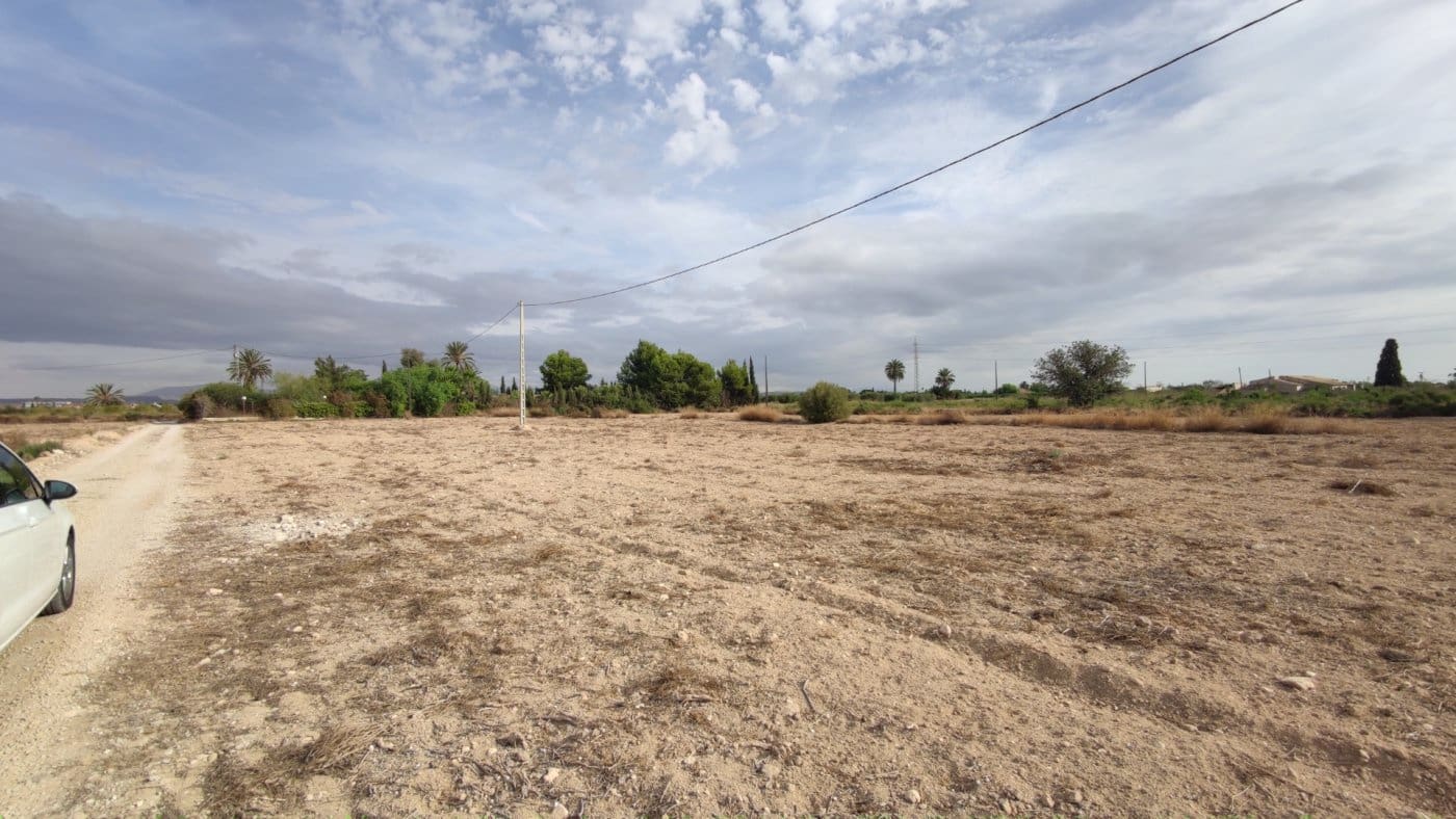 Building Plot for sale in Perleta - € 85,000 (Ref: 9893869)