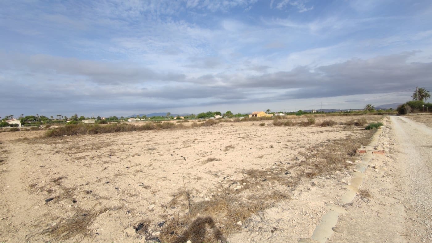 Building Plot for sale in Perleta - € 85,000 (Ref: 9893869)