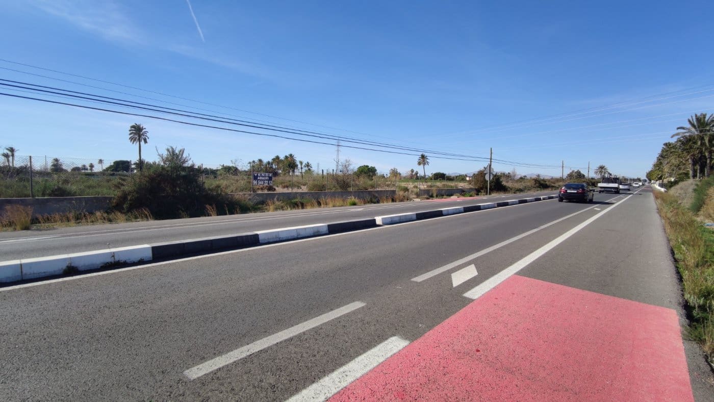 Terreno Não Urbanizado para venda em Elche / Elx - 83 000 € (Ref: 9893870)