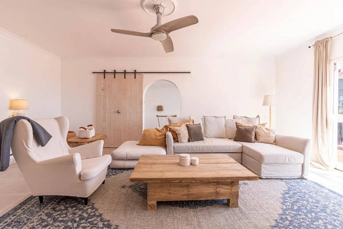4 bedroom Villa for sale in Nerja with pool garage - € 995,000 (Ref: 10046213)