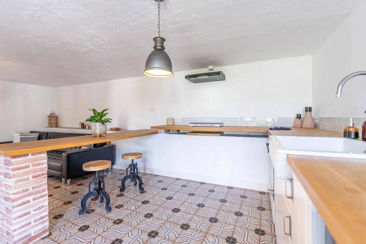 4 bedroom Villa for sale in Nerja with pool garage - € 995,000 (Ref: 10046213)