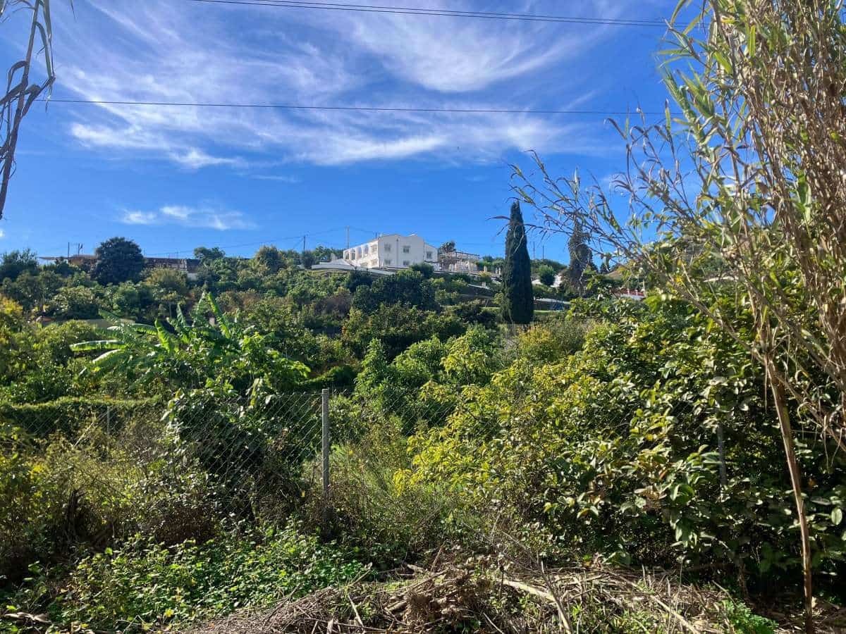 4 bedroom Villa for sale in Nerja with pool garage - € 995,000 (Ref: 10046213)
