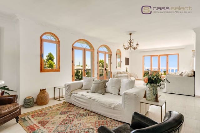 Chalet de 8 habitaciones en Frigiliana en venta con piscina - 1.600.000 € (Ref: 10061006)