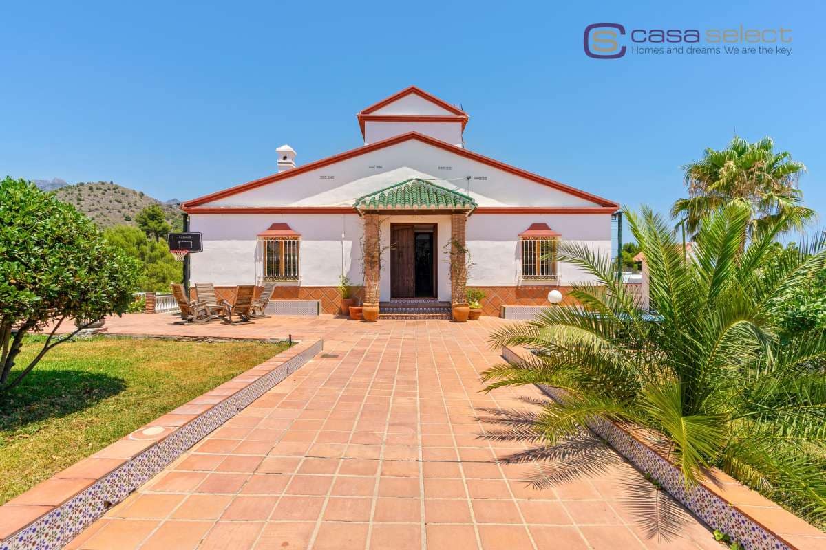 8 sovrum Villa till salu i Frigiliana med pool - 1 600 000 € (Ref: 10061006)