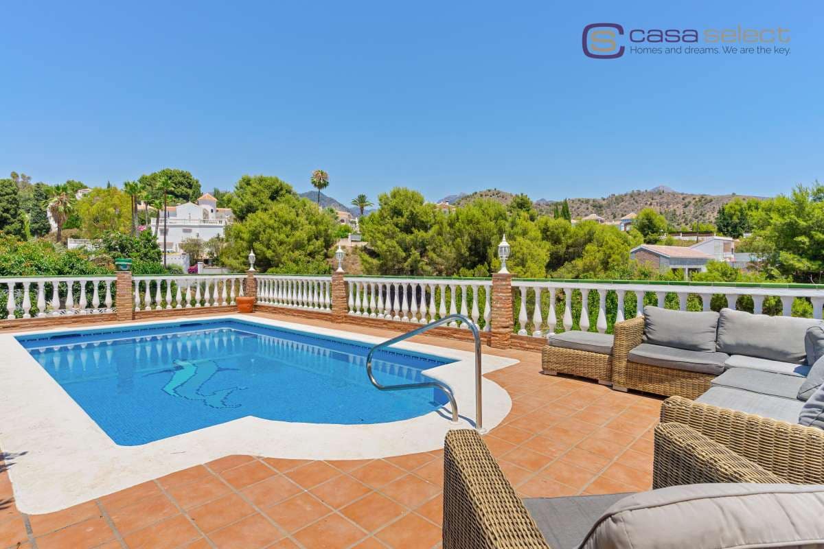 8 sovrum Villa till salu i Frigiliana med pool - 1 600 000 € (Ref: 10061006)