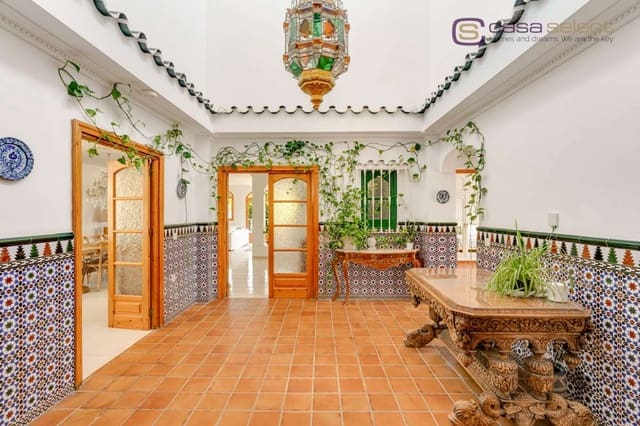 Chalet de 8 habitaciones en Frigiliana en venta con piscina - 1.600.000 € (Ref: 10061006)