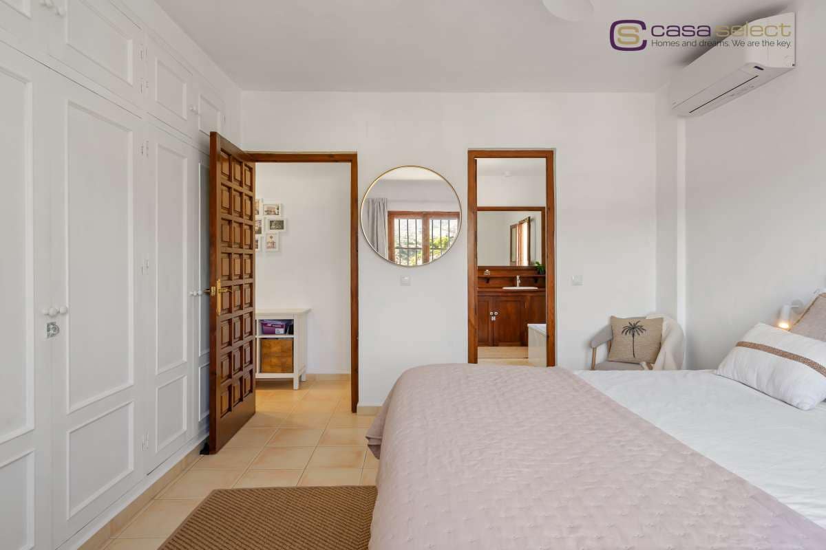 3 chambre Villa/Maison à vendre à La Herradura avec piscine garage - 795 000 € (Ref: 10150141)