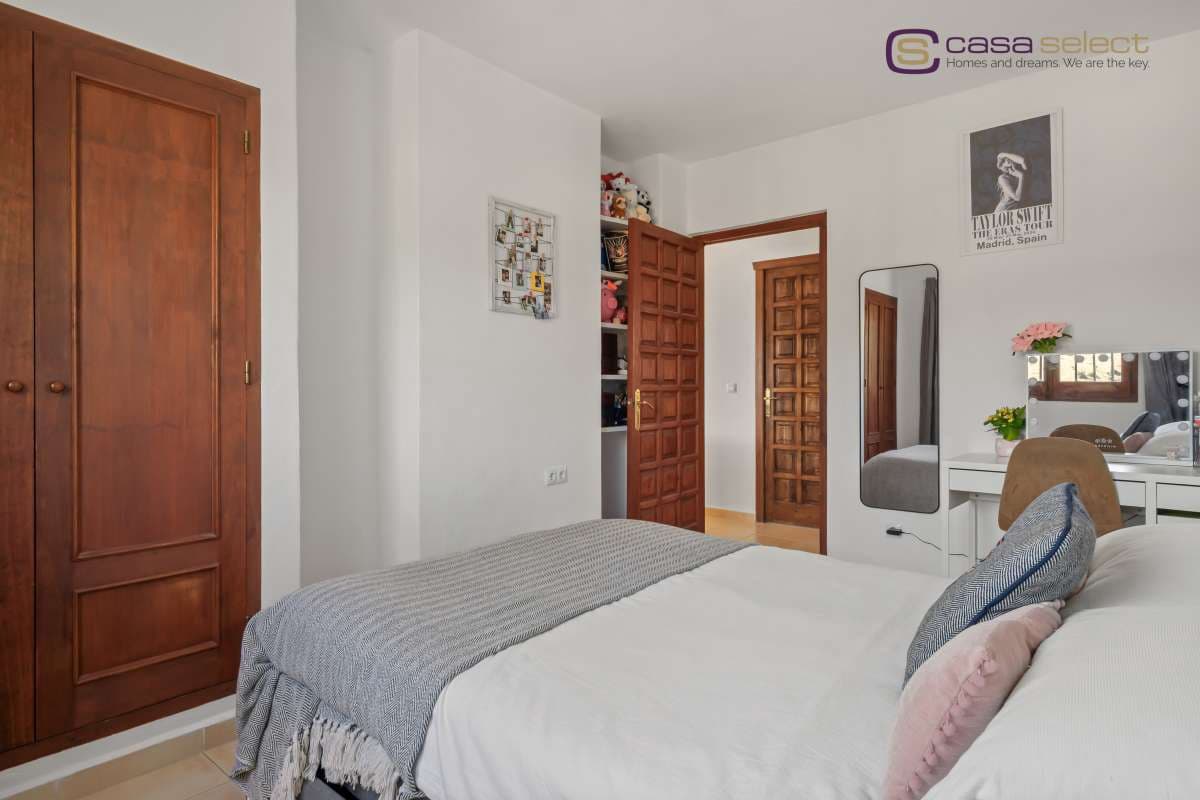 3 chambre Villa/Maison à vendre à La Herradura avec piscine garage - 795 000 € (Ref: 10150141)