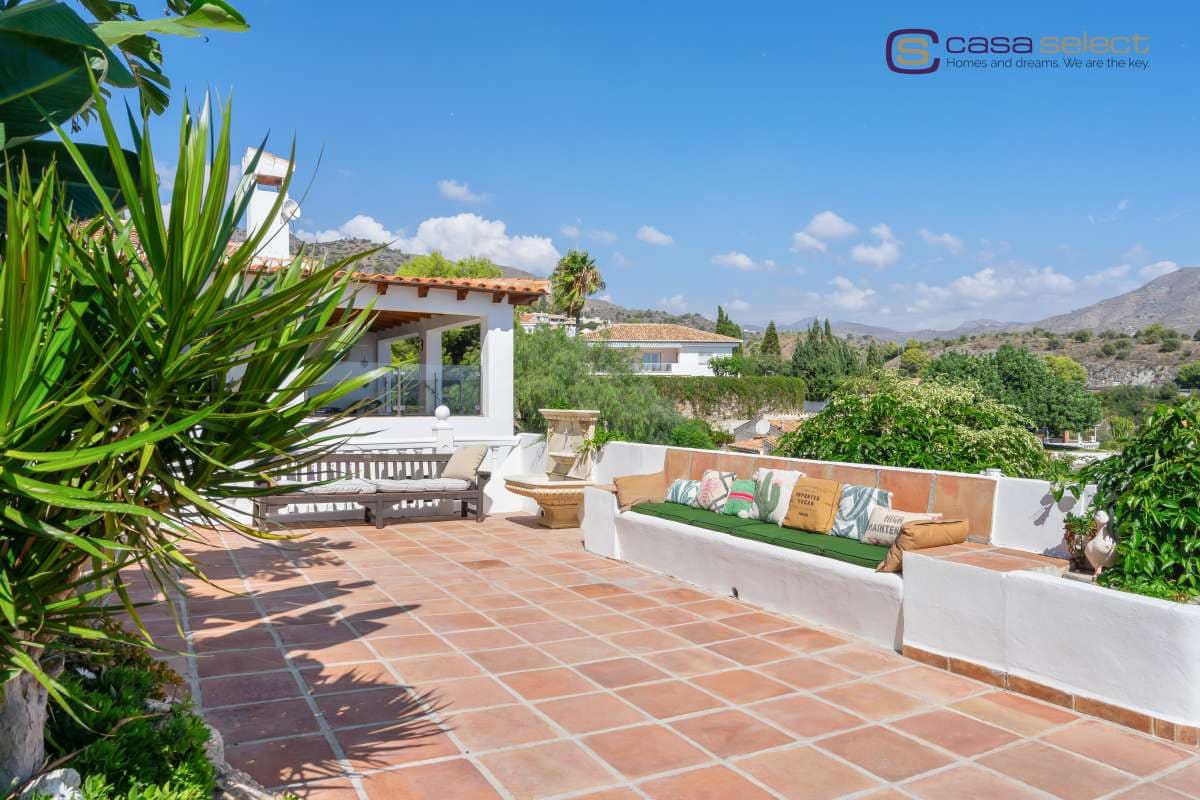 3 chambre Villa/Maison à vendre à La Herradura avec piscine garage - 795 000 € (Ref: 10150141)