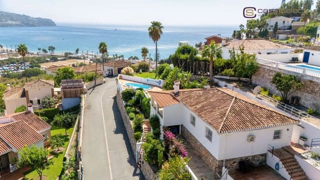 3 chambre Villa/Maison à vendre à La Herradura, Almuñécar avec piscine garage - 795 000 € (Ref: 10150141)