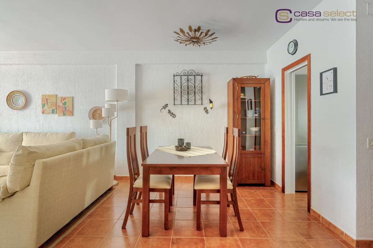 Leilighet til salgs i Nerja med svømmebasseng - € 535 000 (Ref: 10153180)