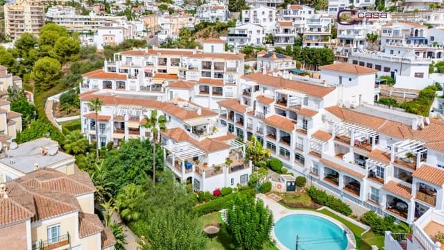2 bedroom Apartment for sale in Burriana, Nerja with pool - € 485,000 (Ref: 10153181)