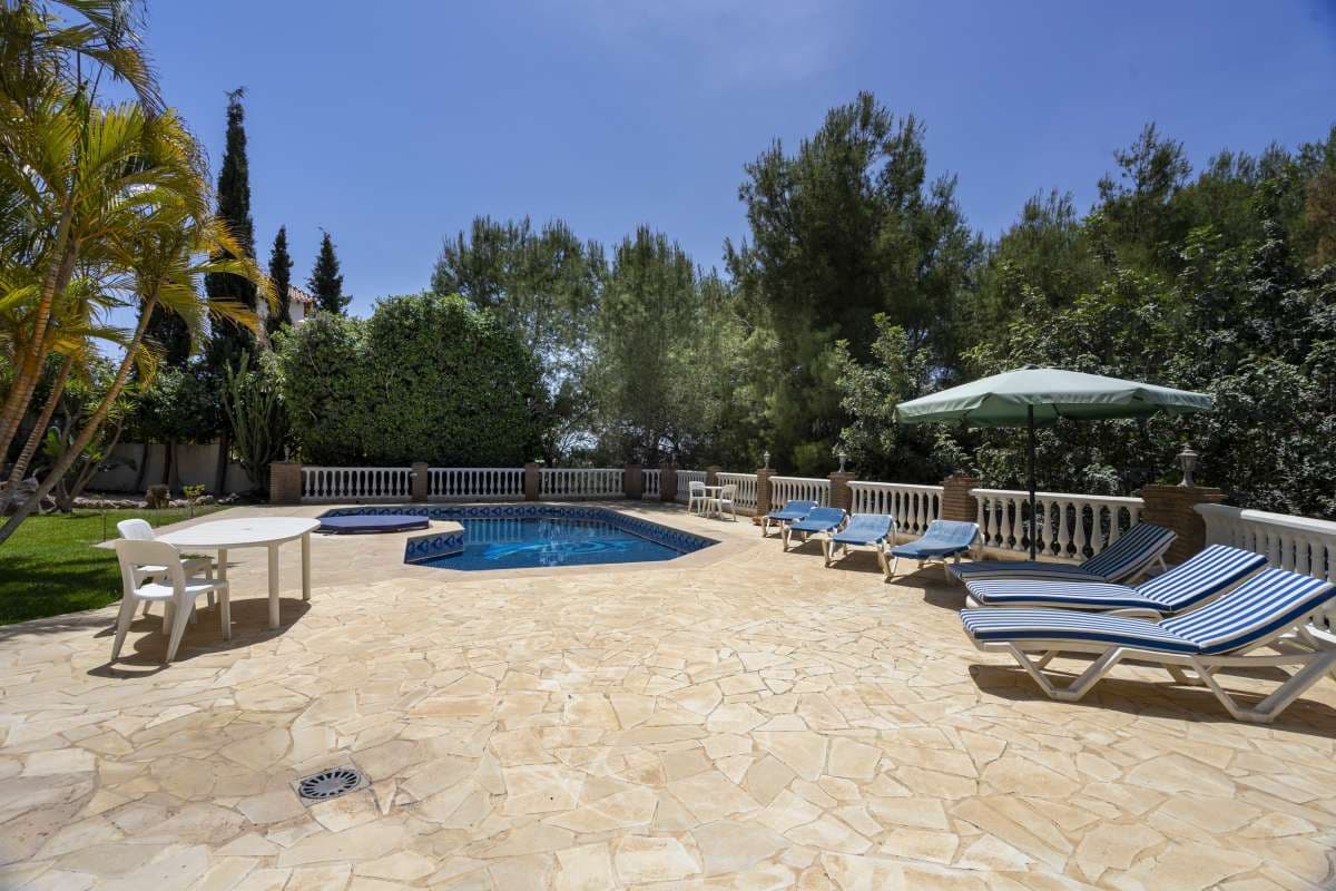 5 sovrum Villa till salu i Frigiliana med pool - 1 400 000 € (Ref: 8924638)