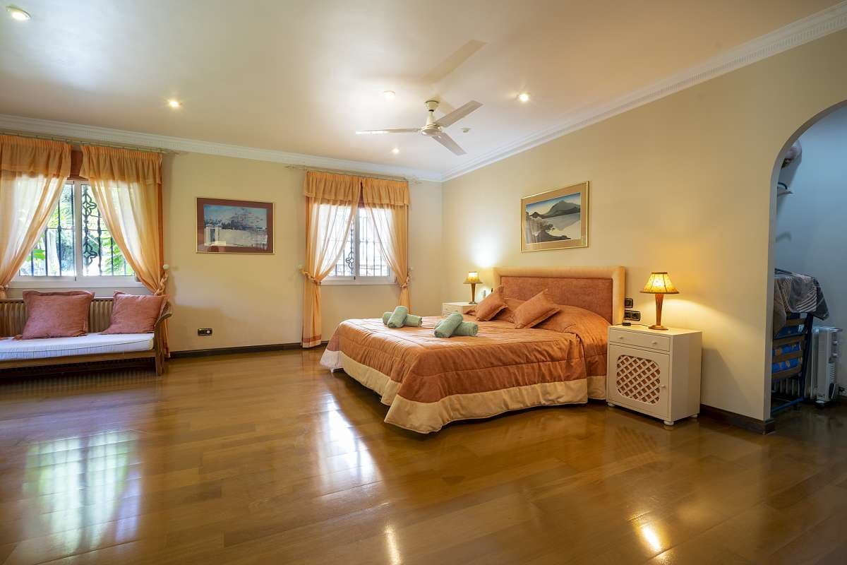 5 sovrum Villa till salu i Frigiliana med pool - 1 400 000 € (Ref: 8924638)