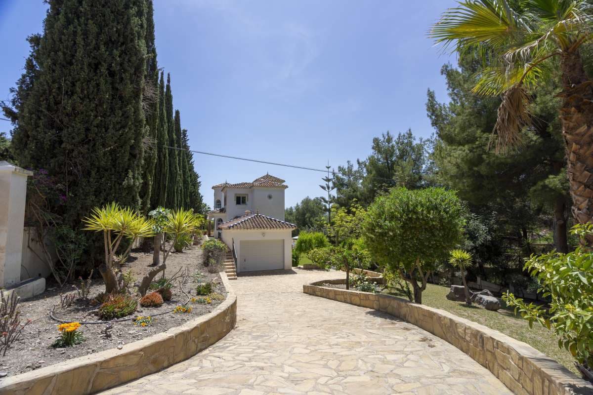 5 sovrum Villa till salu i Frigiliana med pool - 1 400 000 € (Ref: 8924638)