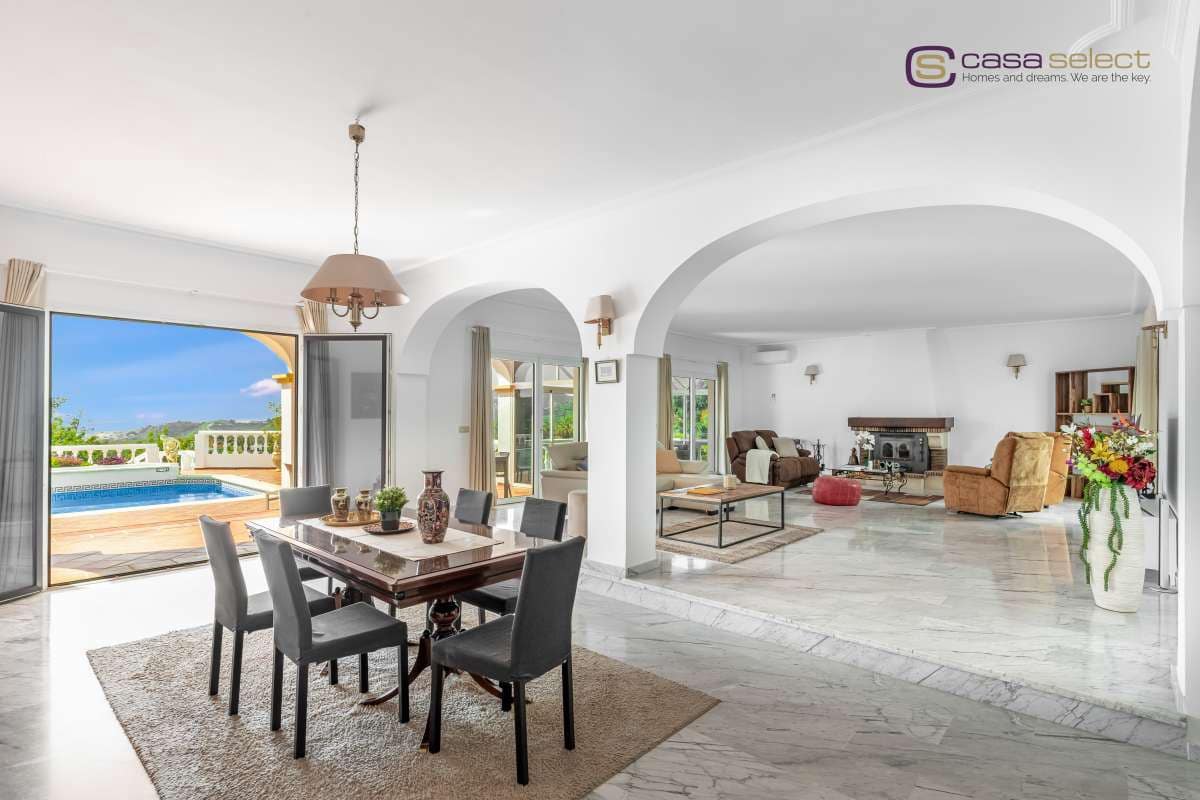 6 bedroom Villa for sale in Frigiliana with pool - € 1,290,000 (Ref: 8924639)