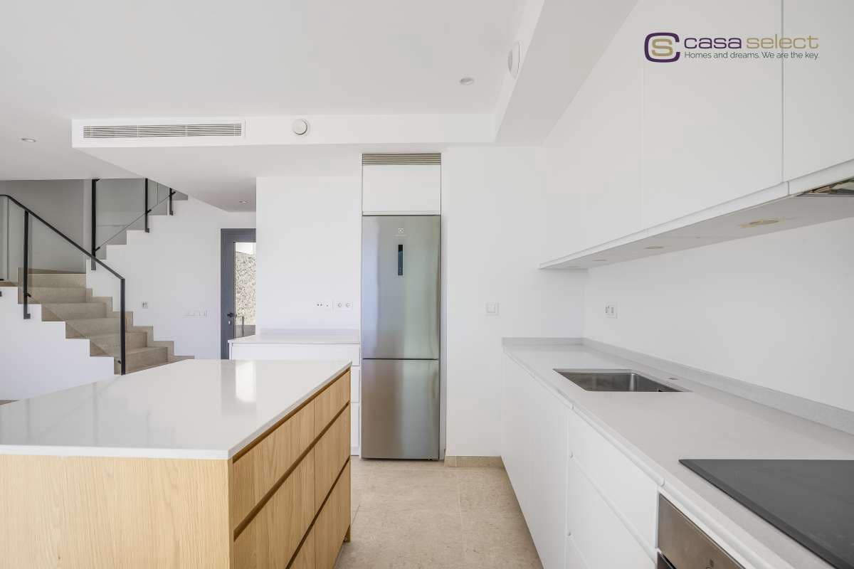 3 soveværelse Villa til salg i Torrox-Costa med swimmingpool - € 625.000 (Ref: 8924642)