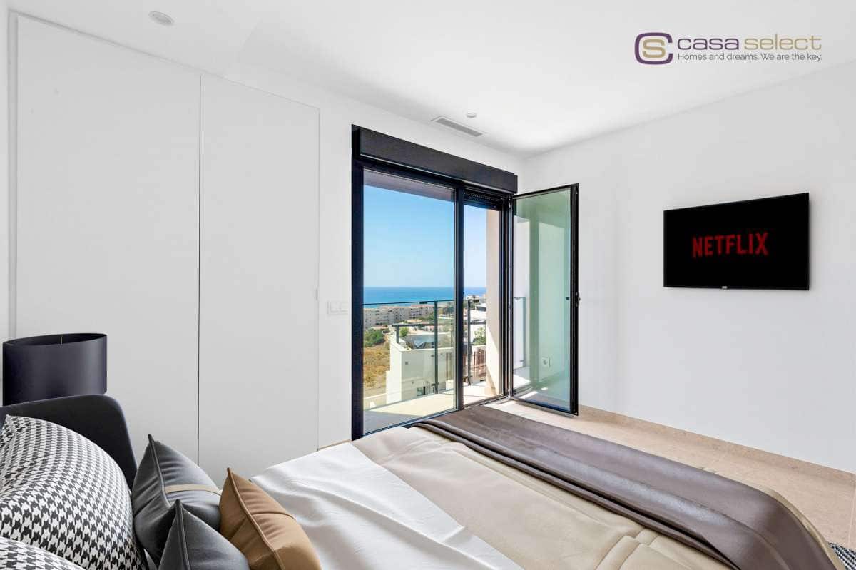 3 soveværelse Villa til salg i Torrox-Costa med swimmingpool - € 625.000 (Ref: 8924642)