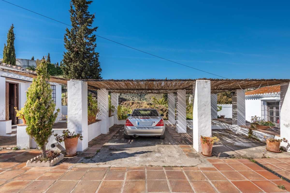 7 soveværelse Villa til salg i Torrox med swimmingpool - € 880.000 (Ref: 8924653)