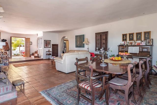 7 soveværelse Villa til salg i Torrox med swimmingpool - € 880.000 (Ref: 8924653)