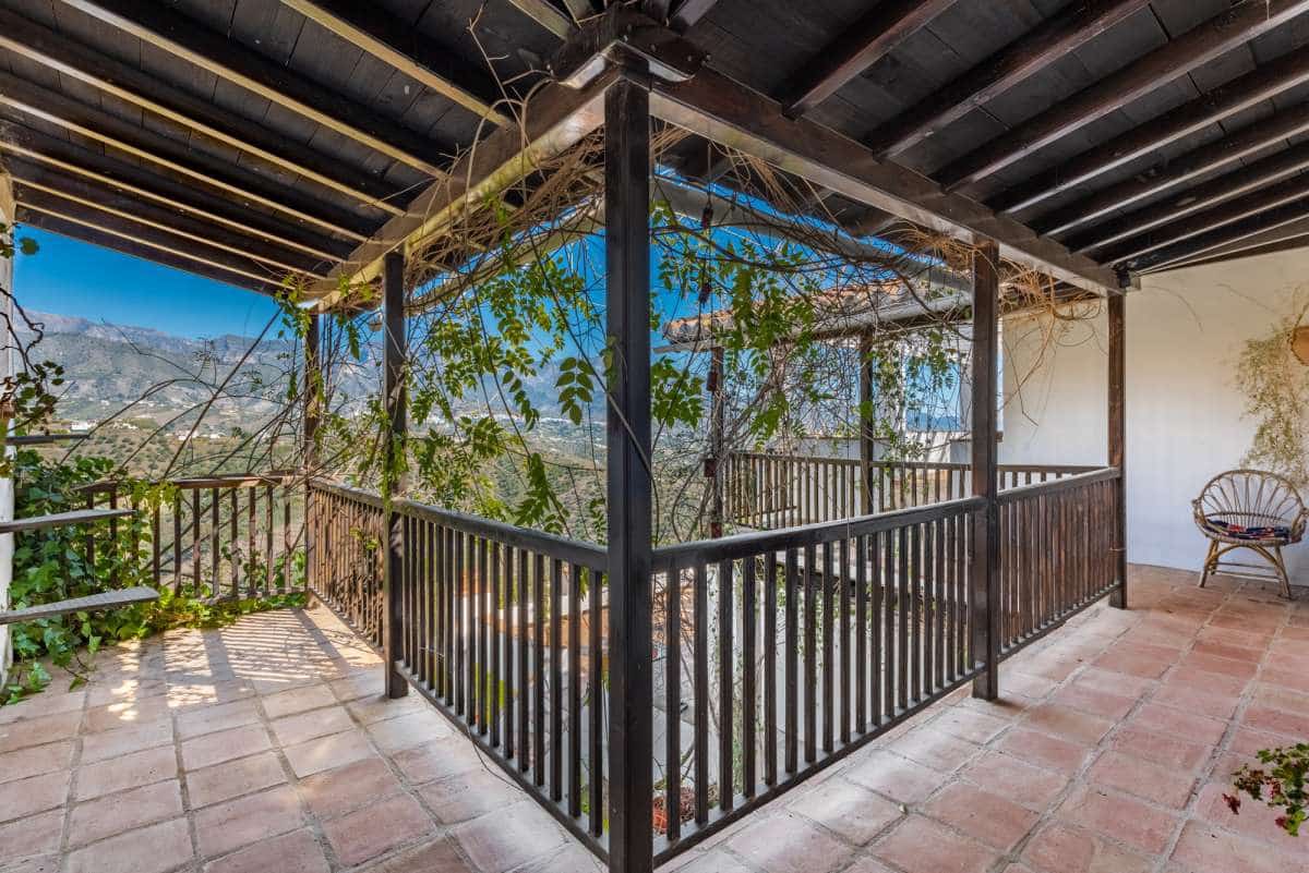 7 soveværelse Villa til salg i Torrox med swimmingpool - € 880.000 (Ref: 8924653)