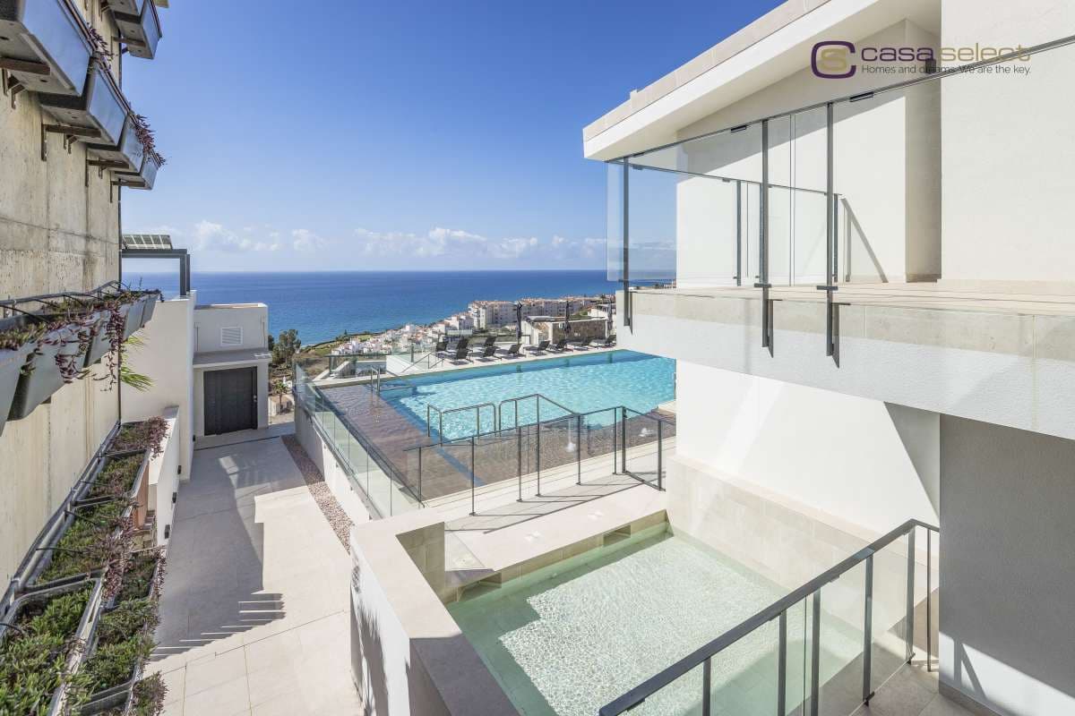 3 soveværelse Rækkehus til salg i Torrox-Costa med swimmingpool - € 565.000 (Ref: 8924676)