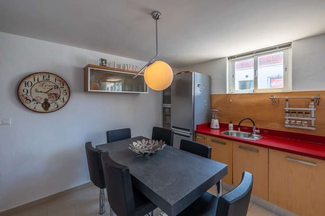 2 slaapkamer Huis te koop in Centro, Nerja met zwembad - € 399.000 (Ref: 8925429)