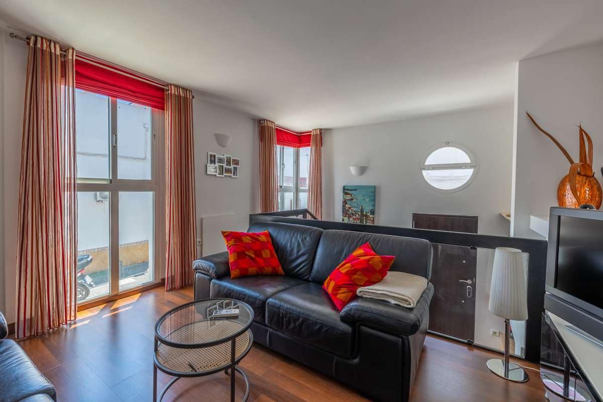 2 soveværelse Byhus til salg i Nerja med swimmingpool - € 399.000 (Ref: 8925429)