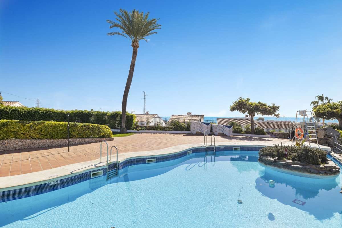 4 sypialnia Willa na sprzedaż w Nerja z basenem - 450 000 € (Ref: 9111605)