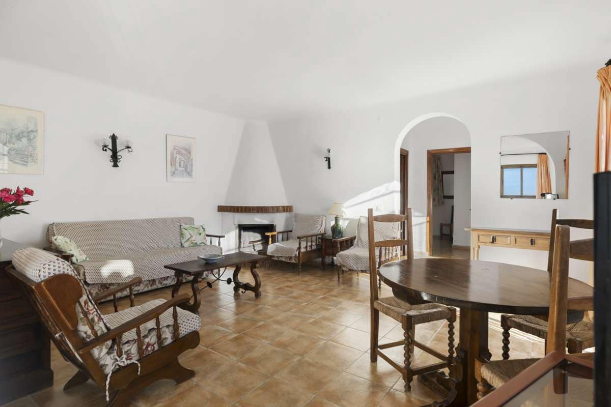 4 sypialnia Willa na sprzedaż w Nerja z basenem - 450 000 € (Ref: 9111605)