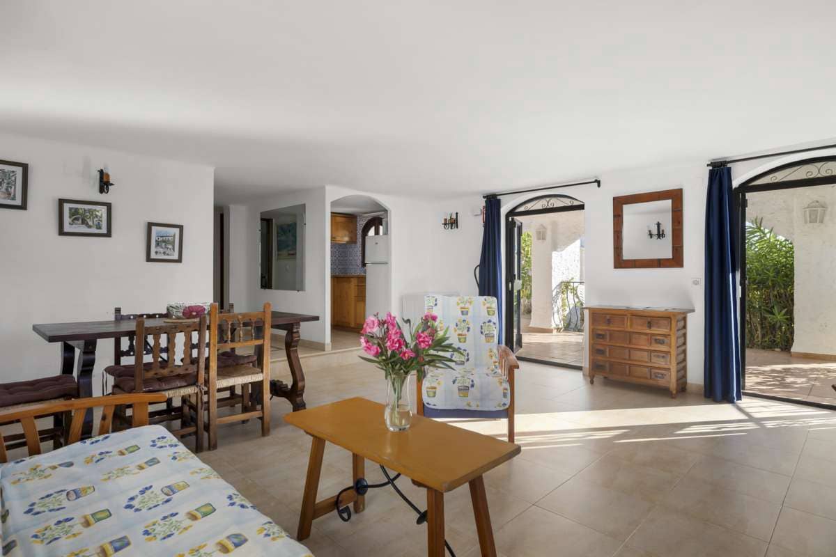 4 sypialnia Willa na sprzedaż w Nerja z basenem - 450 000 € (Ref: 9111605)