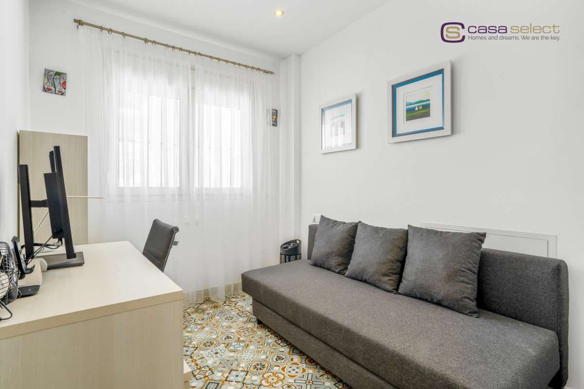 2 soveværelse Byhus til salg i Nerja med swimmingpool - € 450.000 (Ref: 9219385)