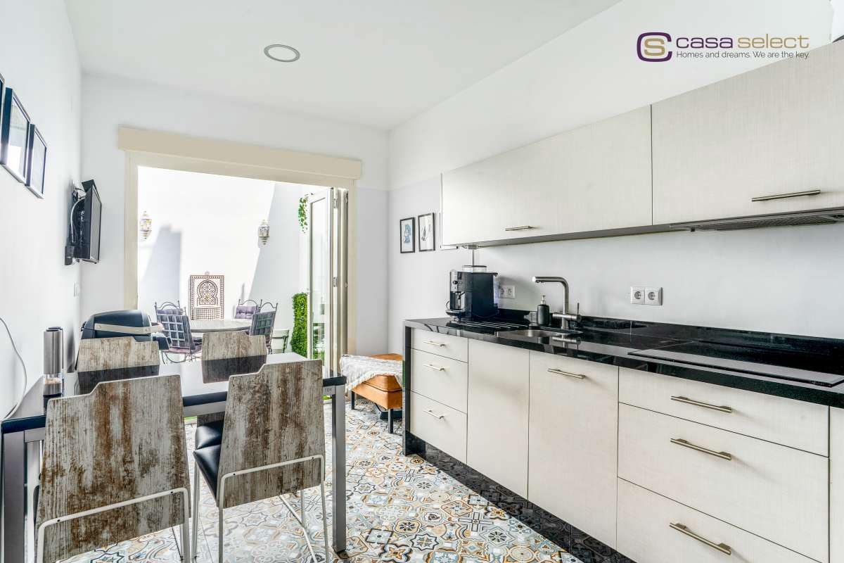 2 soveværelse Byhus til salg i Nerja med swimmingpool - € 450.000 (Ref: 9219385)