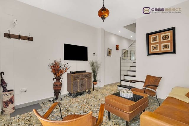 2 bedroom Townhouse for sale in Nerja with pool - € 450,000 (Ref: 9219385)