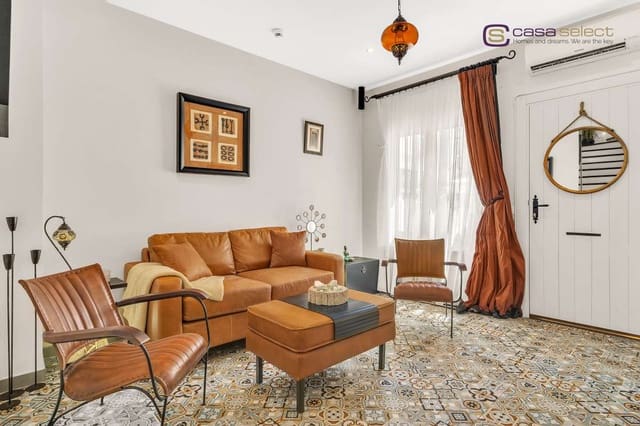 2 bedroom Townhouse for sale in Nerja with pool - € 450,000 (Ref: 9219385)