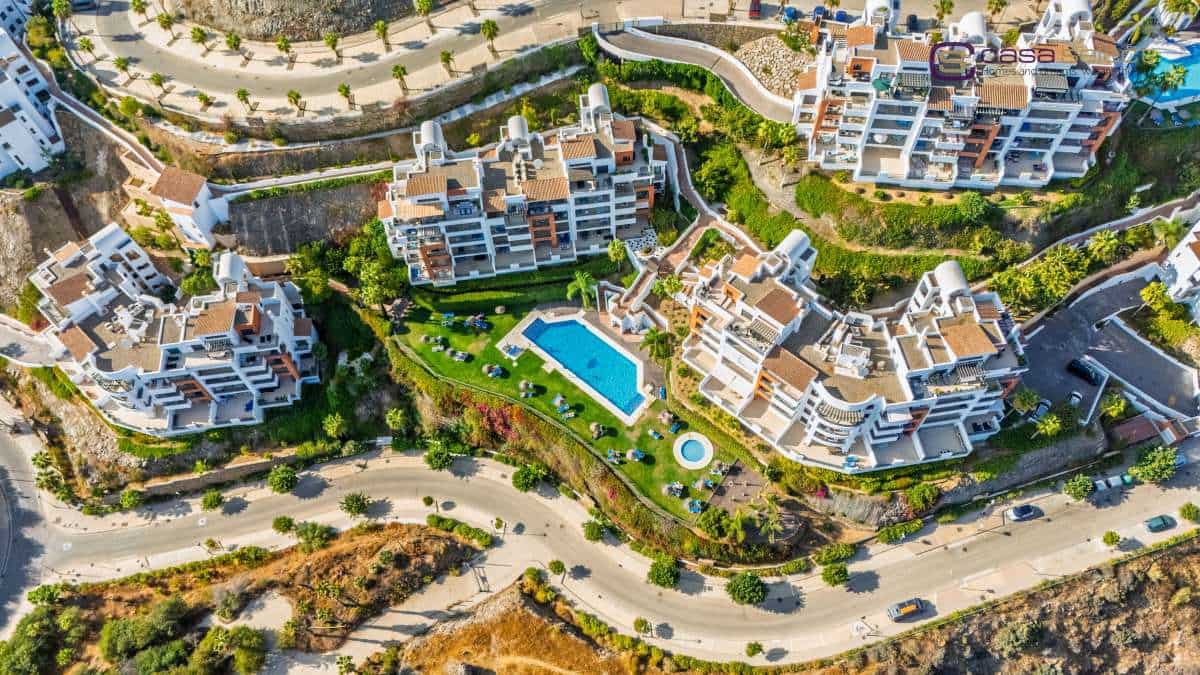 2 makuuhuone Huoneisto myytävänä paikassa Torrox-Costa mukana uima-altaan - 395 000 € (Ref: 9247908)