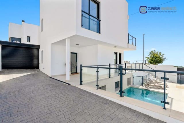 3 sypialnia Willa na sprzedaż w Nerja z basenem garażem - 789 000 € (Ref: 9564062)