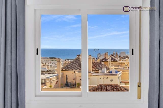 2 slaapkamer Appartement te koop in Chaparil - Torrecilla - Punta Lara, Nerja met zwembad - € 550.000 (Ref: 9593221)