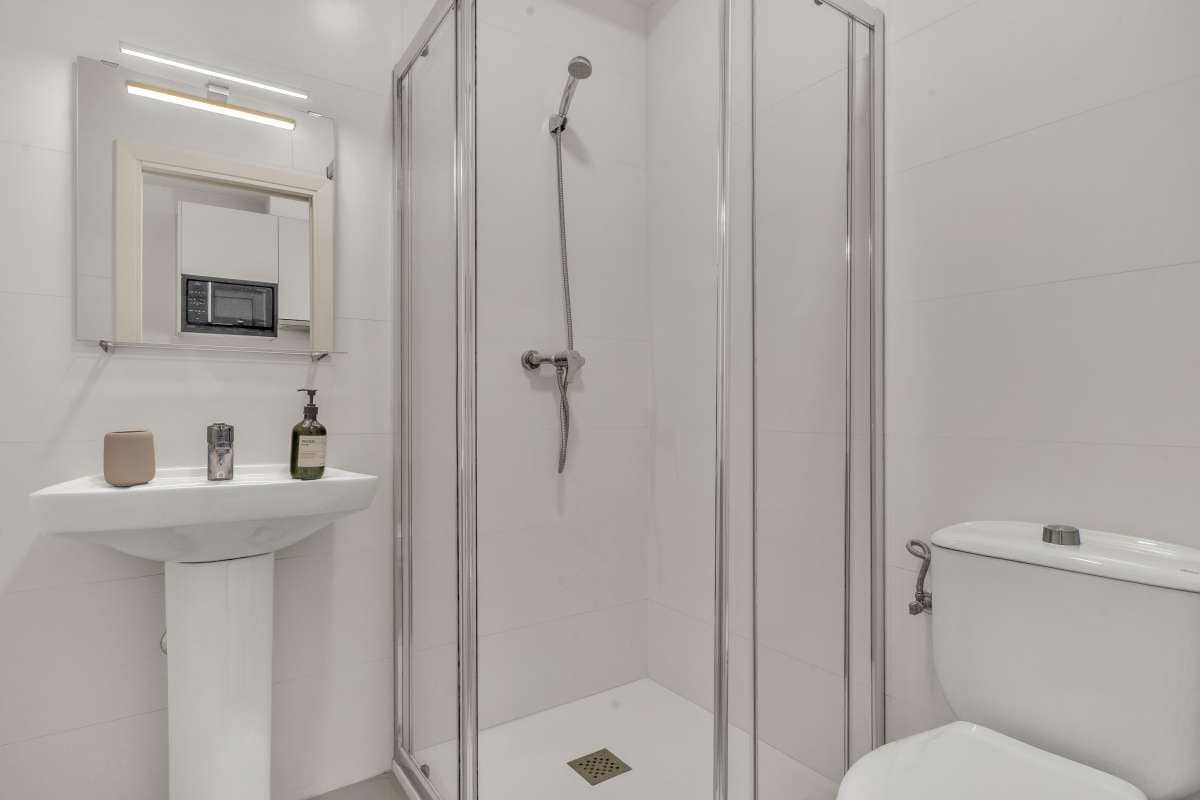 1 bedroom Apartment for sale in Nerja with pool - € 195,000 (Ref: 9720838)