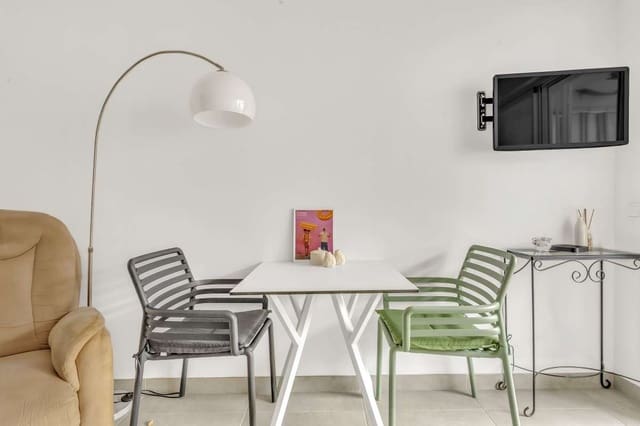 Apartamento de 1 habitación en Avda Pescia - Ctra de Frigiliana, Nerja en venta con piscina - 195.000 € (Ref: 9720838)