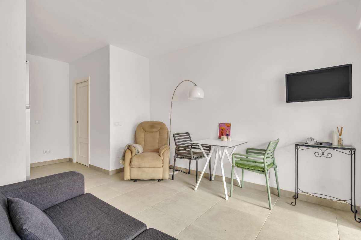 1 bedroom Apartment for sale in Nerja with pool - € 195,000 (Ref: 9720838)