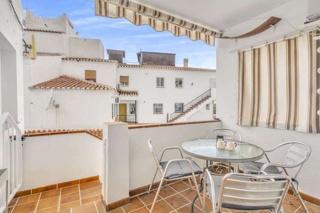 Apartamento de 1 habitación en Avda Pescia - Ctra de Frigiliana, Nerja en venta con piscina - 195.000 € (Ref: 9720838)