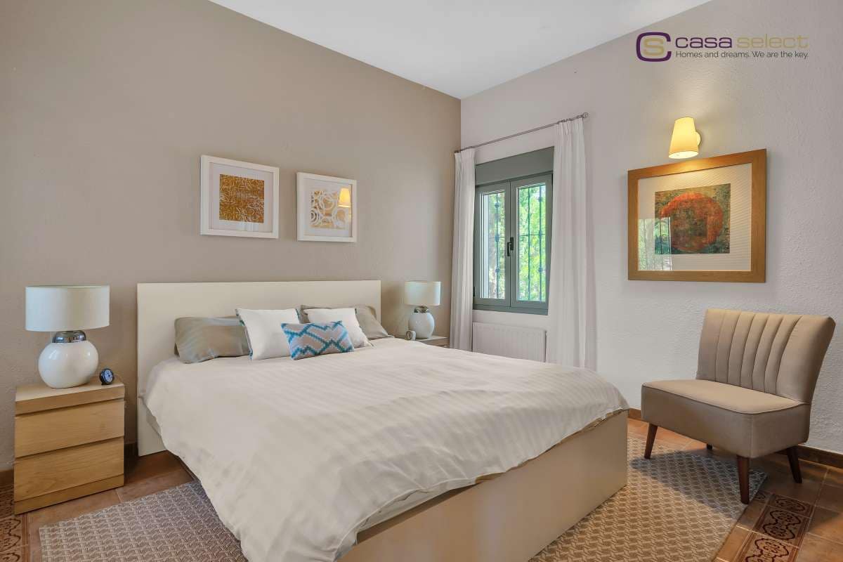 3 bedroom Villa for sale in Frigiliana with pool - € 725,000 (Ref: 9803758)