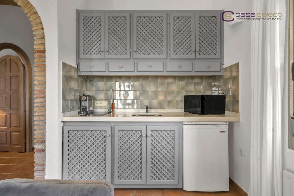 3 bedroom Villa for sale in Frigiliana with pool - € 725,000 (Ref: 9803758)