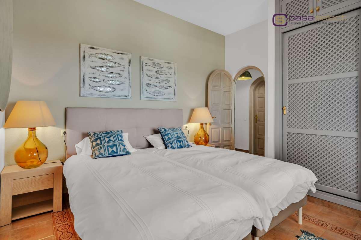 3 bedroom Villa for sale in Frigiliana with pool - € 725,000 (Ref: 9803758)