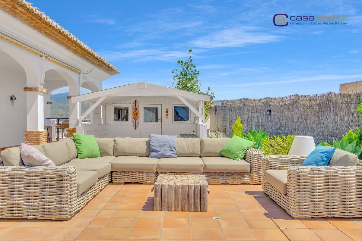 4 soverom Villa til salgs i Torre del Mar med svømmebasseng - € 665 000 (Ref: 9838680)