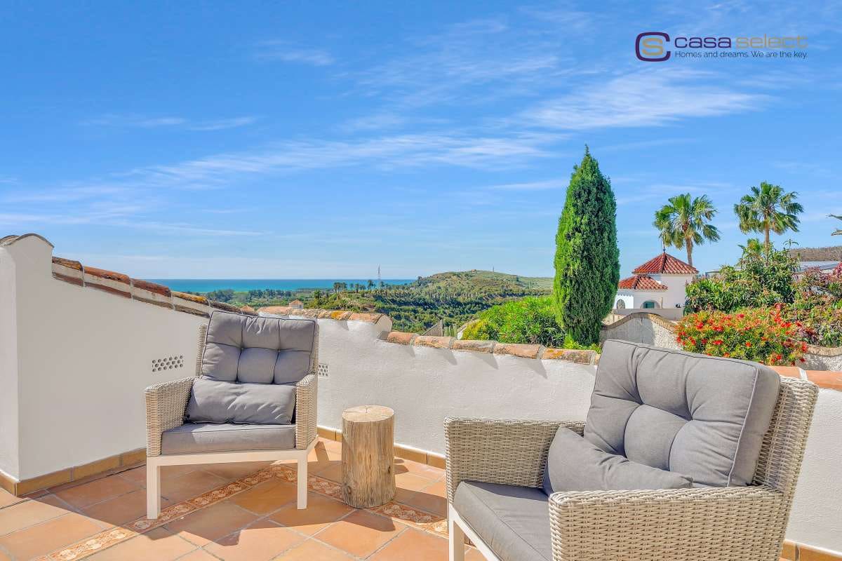 4 soverom Villa til salgs i Torre del Mar med svømmebasseng - € 665 000 (Ref: 9838680)