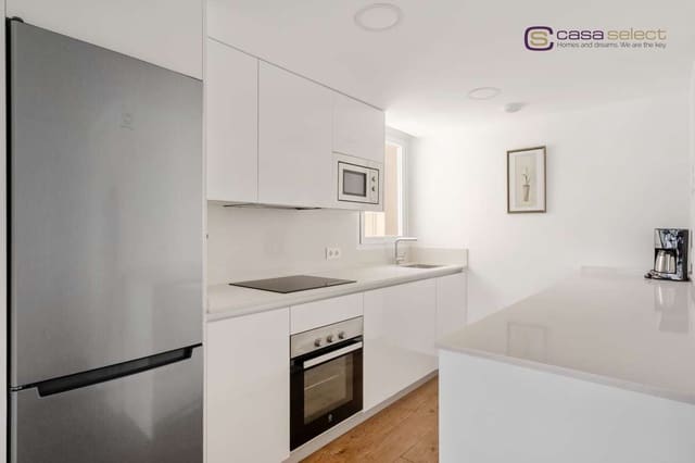 2 chambre Appartement à vendre à El Peñoncillo, Torrox avec piscine - 425 000 € (Ref: 9891343)