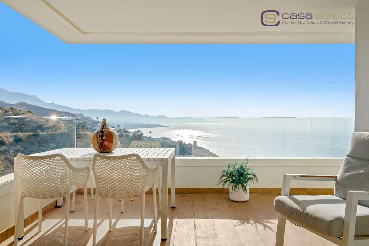 2 slaapkamer Appartement te koop in El Penoncillo met zwembad garage - € 425.000 (Ref: 9891343)